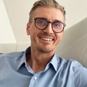 Сергей Долженков, аналитический психолог, групп-аналитик